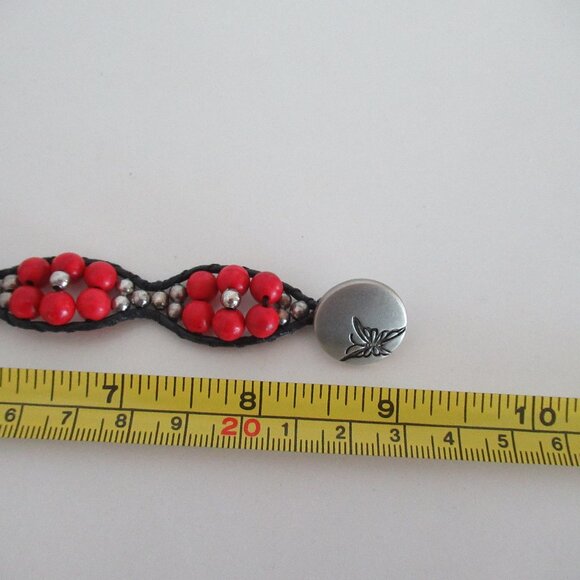 7" - 8" Red and Silver BEADED Flower Pattern w/ Leather BRACELET NEW Size M/L - Picture 6 of 7